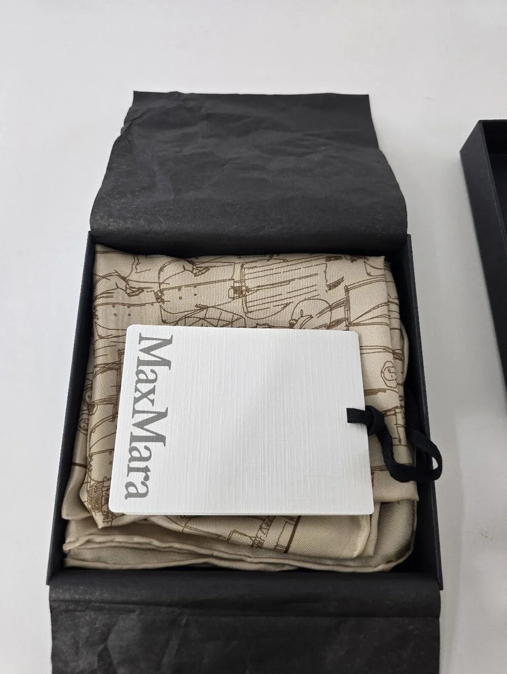 MaxMara Silk Hand Rolled Square Scarf Illustrated Sketch Print NIB NWT Tan Brown